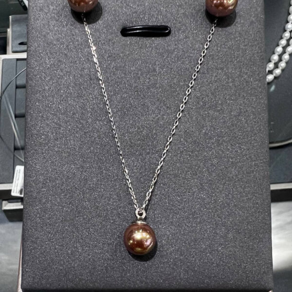 Регулируемое ожерелье Solo со съемным подвесом Champagne Gold Shell Pearl 8мм