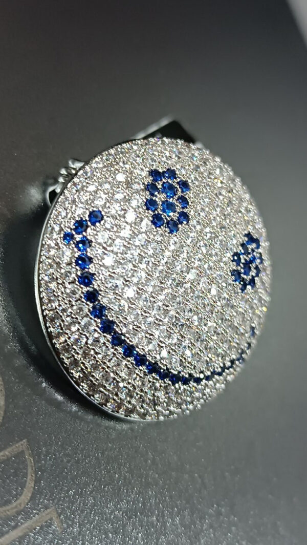 Брошь Smile