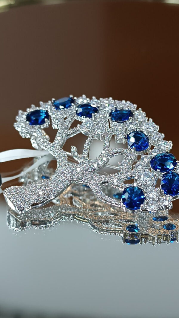 Брошь Sapphire tree