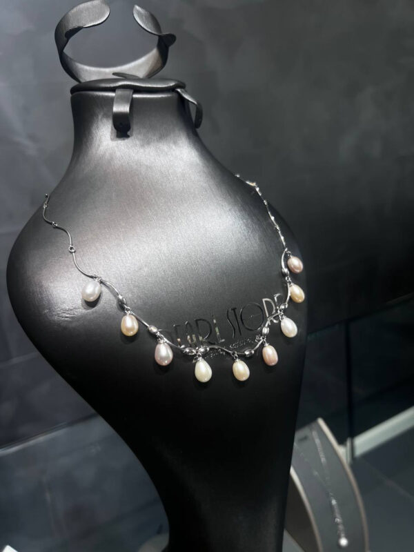 Колье Pearl Rain с лавандовыми и белыми жемчужинами