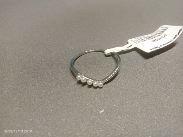 Серебряное кольцо Desire