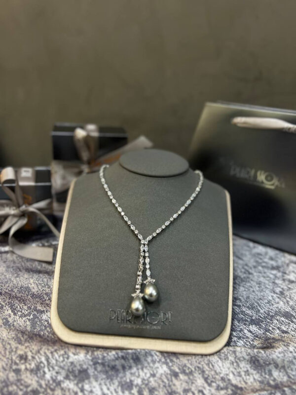 Колье Lasso с серебристым южноморским Shell Pearl