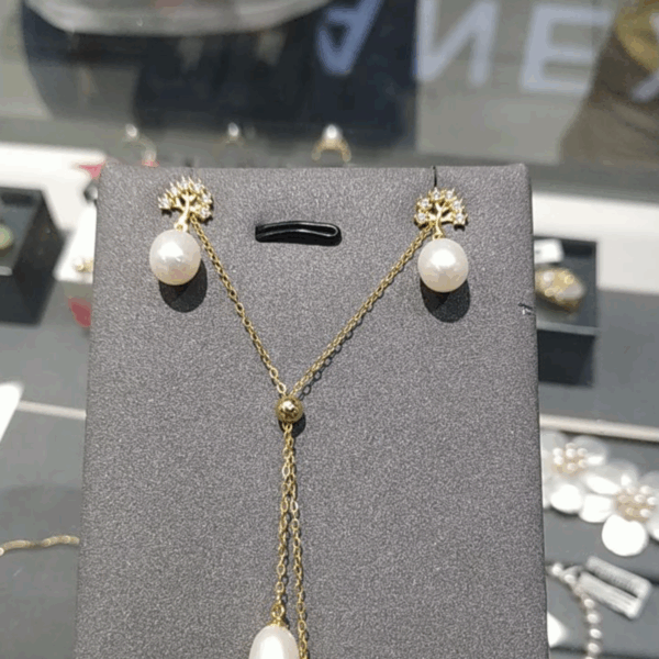 Серьги серии «Древо жизни | Life Tree Collection»с белым пресноводным жемчугом