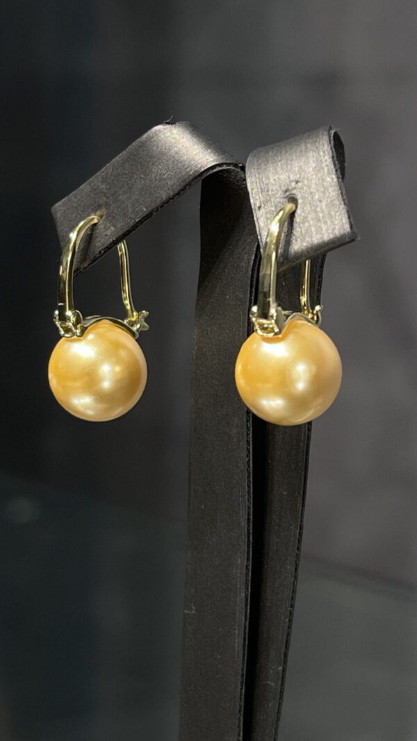 Классические серьги с золотым Shell Pearl - золото Vermeil