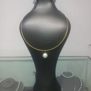 Колье Only me с сферическим жемчугом shell pearl 12 мм